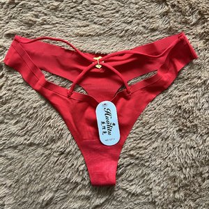 Fabbrica di Biancheria Intima Tiger: Intimo Femminile Senza Cuciture, Sexy, Perizoma in Offerta - Product Image 6