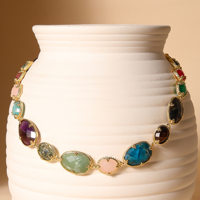 Collier Fantaisie Incrusté de Cuivre en Mélange de Pierres Précieuses de Luxe : Quartz Fraise, Améthyste, Quartz Rose, Amazonite et Apatite Bleue