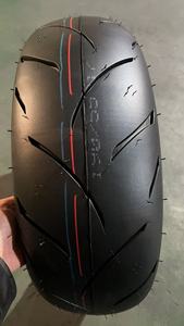 Pneu arrière de <span class=keywords><strong>moto</strong></span> 190/55-17 pour <span class=keywords><strong>moto</strong></span> cruiser, street, vintage 190 55 17 - Product Image 2