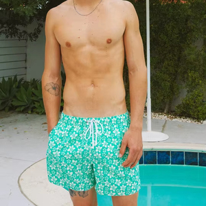 Costume da bagno da uomo a vita media, taglie forti, con stampa floreale estiva, traspirante, ad asciugatura rapida, ideale per piscina e vacanze - Product Image 1