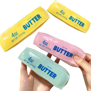 Tendance du moment : Jouet sensoriel anti-stress fait main, en forme de bâton de beurre croustillant, friable et compressible, avec son de craquement de os croustillant - Product Image 1