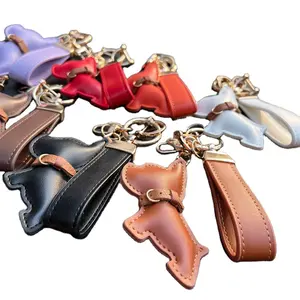 Porte-clés de voiture en cuir chien cadeau créatif sac pendentif accessoires mignon couple PU porte-clés accessoires