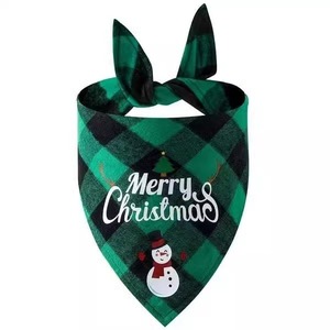 Bandana pour chien personnalisée, luxueuse et à prix bas, bandanas de Noël pour chiens - Product Image 2