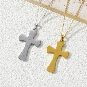 Ventas al por mayor cristiano religioso Jesús collar Hip-hop chapado en oro de acero inoxidable europeo Vintage Cruz Collar para mi hija - Product Image 5