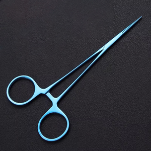 Hemostatos Texturizados Manuales <span class=keywords><strong>de</strong></span> Aleación <span class=keywords><strong>de</strong></span> Titanio con Puntas Rectas y Curvas Resistentes a la Corrosión y al Óxido para Instrumentos Quirúrgicos - Product Image 3