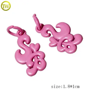 Custom Made Metal Logo Charms Enamel Jewelry Fitting Zinc Alloy Bracelet Accessory Pink Logo Metal Pendant