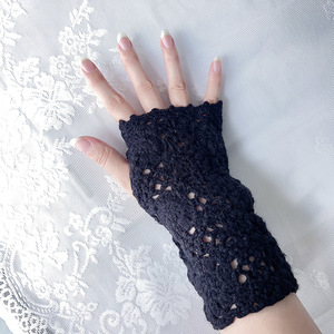 ถุงมือโครเชต์ผ้าฝ้ายลายฉลุแบบวินเทจถักมือ ผลิตภัณฑ์อีคอมเมิร์ซข้ามพรมแดนยอดนิยม ถุงมือไหมพรมถักมือแบบครึ่งนิ้ว - Product Image 3