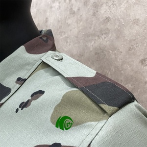 La fabbrica di KANGO produce Parka tattico da uomo all'aperto, giacca mimetica antivento con pile spesso, per il freddo estremo - Product Image 4