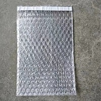 Usine en gros réutilisable Double couche antichoc Transparent 100% nouveau sac de Film à bulles d'air auto-scellant de matière première pour l'emballage
