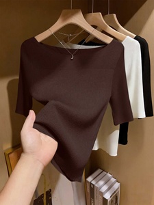 Pull tricoté à col ras du cou et manches trois-quarts pour femme, doux et confortable, coupe ajustée, idéal pour l'automne - Product Image 2