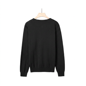 Suéter de Punto Personalizado para Hombre, Cuello en V, Manga Larga, 100% Algodón GOTS, de Alta Calidad para Invierno - Product Image 4
