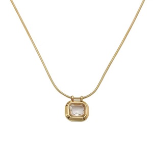 Venta caliente exquisita mujer impermeable 18K chapado en oro <span class=keywords><strong>de</strong></span> acero inoxidable letra mariposa colgante collar joyería <span class=keywords><strong>de</strong></span> moda - Product Image 5