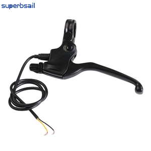 <span class=keywords><strong>Pièces</strong></span> <span class=keywords><strong>détachées</strong></span> pour scooter électrique Superbsail Guidon VT9 / 9+ Scooter universel Levier de frein <span class=keywords><strong>Pièces</strong></span> de scooter VSET Levier de frein gauche - Product Image 4