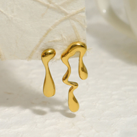 Boucles d'oreilles clous géométriques irrégulières en forme de goutte d'eau en acier inoxydable plaqué or 18 carats, bijoux uniques et tendance pour femmes