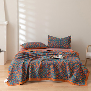Couverture de lit multifonctionnelle en gaze triple couche de coton pur, jacquard grand format, respirante et polyvalente, motif végétal - Product Image 2