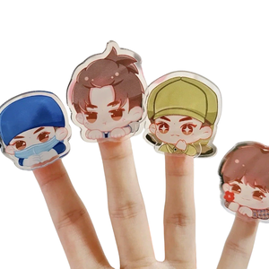 Porte-clés transparent à double face de marque Anime Ornements humains en acrylique <span class=keywords><strong>avec</strong></span> pendentif à bascule entourant une étoile Matériau plastique - Product Image 5