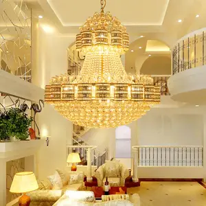 نجفة ذهبية فاخرة حديثة كبيرة لتزيين الصالونات الفندقية والبيوت الفاخرة مع إضاءة