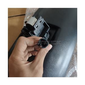 MAXTRUCK Vente à chaud Pièces de carrosserie de <span class=keywords><strong>camion</strong></span> 0008101579 A0008101579 4.64201 Cabine du conducteur Rétroviseur extérieur pour MB Axor 375.820/860 - Product Image 5