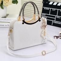 Sac à main 2026 Nouvelle collection Femme Mariage Rouge Simplicité Urbaine Fermeture Éclair Luxe Léger Sac Fourre-tout Haut de Gamme