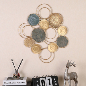 Decorazione personalizzata <span class=keywords><strong>In</strong></span> <span class=keywords><strong>Metallo</strong></span> Vintage Oro Macrame Della <span class=keywords><strong>Parete</strong></span> Sole Placcatura Art Hanging Scultura - Product Image 1