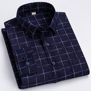 <span class=keywords><strong>2022</strong></span> <span class=keywords><strong>chemise</strong></span> à carreaux à manches longues pour hommes à la mode Style coréen décontracté <span class=keywords><strong>chemise</strong></span> anti-boulochage pour le printemps et l'automne pour les jeunes - Product Image 4