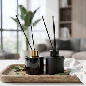 Diffuseur de parfum d'ambiance de luxe 50 <span class=keywords><strong>ml</strong></span> 120 <span class=keywords><strong>ml</strong></span> 200 <span class=keywords><strong>ml</strong></span>, grand flacon unique avec bâtonnets en bambou - Product Image 1