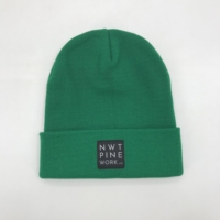 Unisex wintermuts op maat, geweven label, acryl materiaal, meerdere kleuren, met afbeeldingen van cartoonfiguren en fruit.