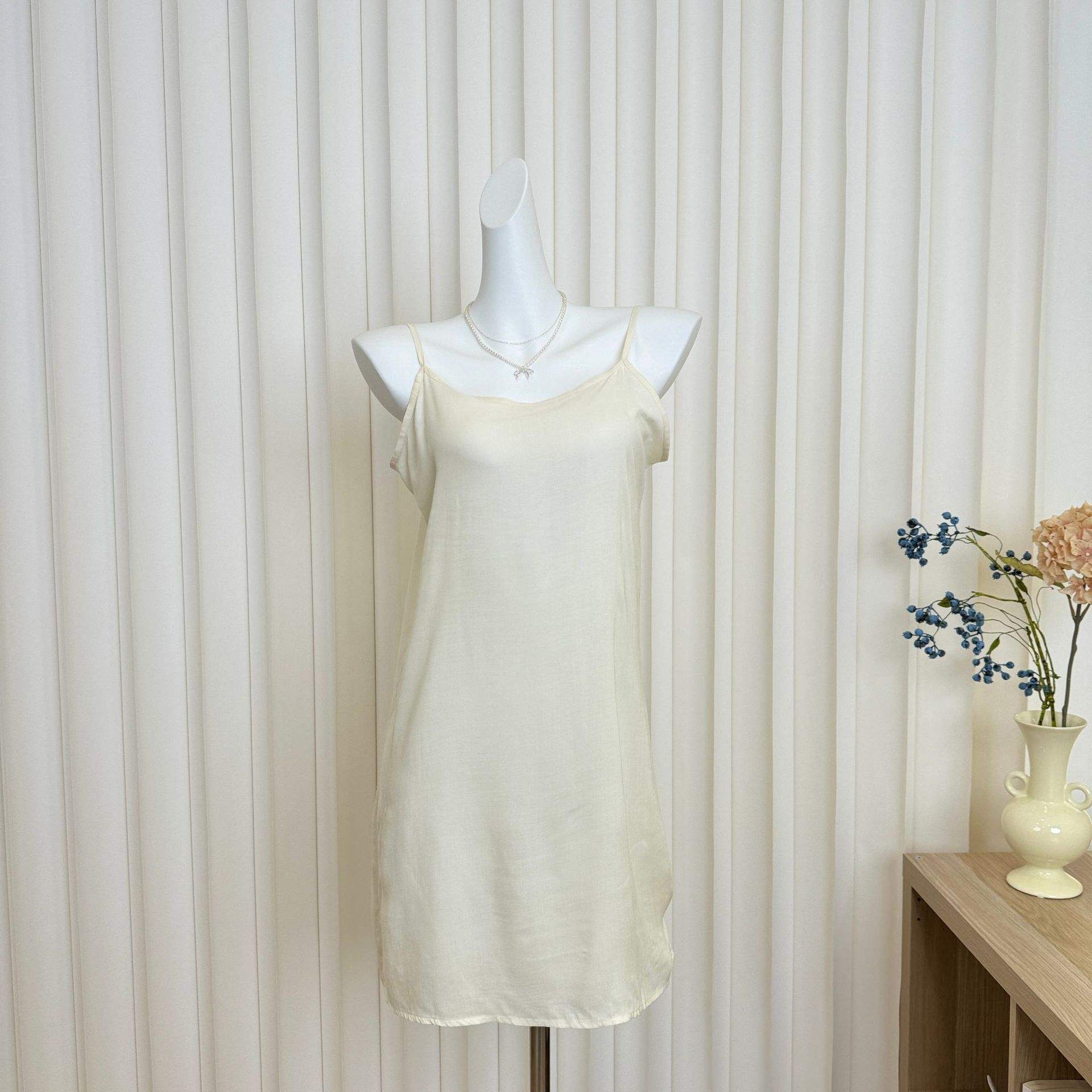 Robe camisole superposée