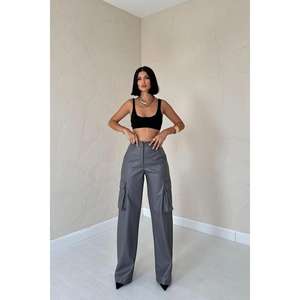 Pantalones Cargo de Cuero Transpirable Gris al por Mayor con Bolsillos Laterales, Overoles Casuales para Otoño, Cintura Media, Lavado de Color - Product Image 4