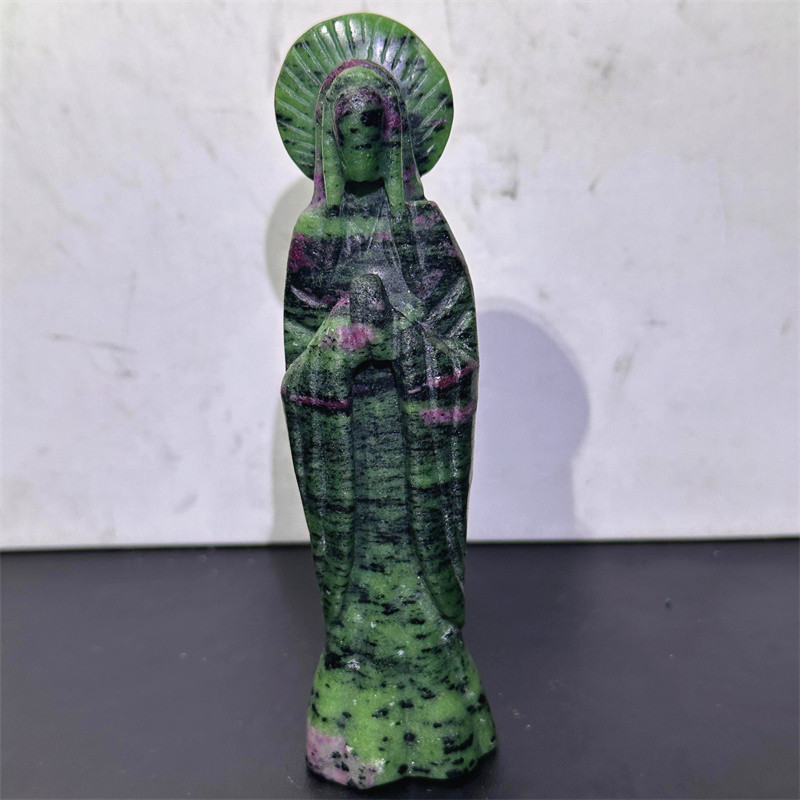 rubis en zoïsite 15cm