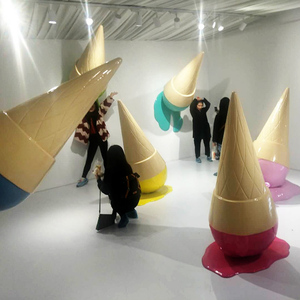 <span class=keywords><strong>2022</strong></span> personnalisé nouveau design en fibre de verre crème glacée cône candyland 3d accessoires bonbons accessoires sculpture pour parc à thème boutique magasin décor - Product Image 2