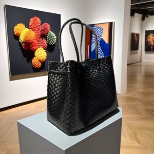 Bolsos de Mano Elegantes para Mujer, Talla L, Color Negro, Marca Sembagi Premium, Hechos con Plástico Reciclado, Ecológicos, Nueva Producción, OEM - Product Image 2