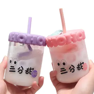 Milk tea cup personalized high temperature resistant with lid spiral straw High borosilicate glass+PP cup coffee cup