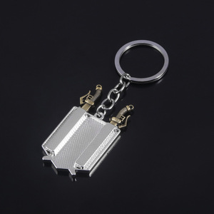 Hot Anime Attack On Titan llavero <span class=keywords><strong>Shingeki</strong></span> <span class=keywords><strong>No</strong></span> <span class=keywords><strong>Kyojin</strong></span> Wings of Liberty espada arma colgante llavero para Fans Cosplay joyería - Product Image 5