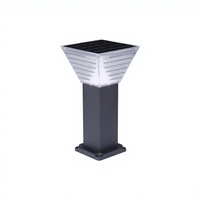 Lampe de jardin LED - IP65 étanche, détecteur de mouvement, batterie au lithium, construction en aluminium, finition noire, autonomie de 8 à 10 heures