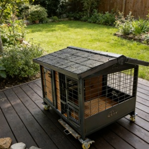 Maison pour animaux de compagnie pliable Zhengda, imperméable, facile à nettoyer, avec toit <span class=keywords><strong>en</strong></span> bois et acier inoxydable, fermeture à levier, motif rayé, style moderne - Product Image 4