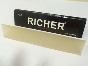 กระดาษมวนบุหรี่ริชเชอร์ คิงไซส์ สลิม พร้อมทิปกรองแบบกำหนดเองได้ - Product Image 2