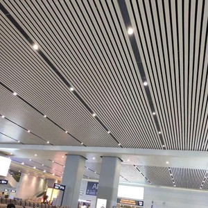 Hiện đại hạt gỗ chống cháy U Dải Trần tuyến tính nhôm vách ngăn hệ thống Trần - Product Image 4