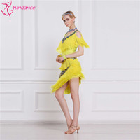 L-16199 Personnalisé jaune moderne lisse danse robe Offre Spéciale haut de gamme glands robe de Danse latine avec des glands pour la concurrence