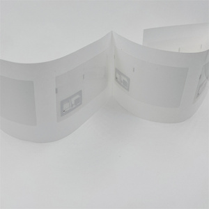 Etiqueta RFID UHF de 93*11 mm, Seca/Húmeda, 860-960 MHz, Chip Monza R6P, EPC Global Clase 1 Gen2, Alcance de 13 m, Duradera, Larga Vida Útil, para Ropa y Comercio Minorista - Product Image 1
