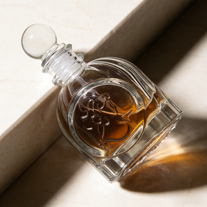 Bouteille diffuseur en verre transparent mat gravé 100 ml avec impression <span class=keywords><strong>de</strong></span> logo personnalisée pour diffuseur d'air frais domestique - Product Image 3