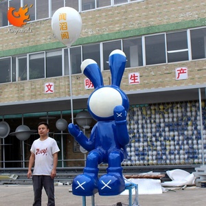 हल्के-अप ट्रेंडी खरगोश फाइबरग्लास मूर्तिकला, मॉल इंटरनेट-प्रसिद्ध चेक-इन आभूषण, वाणिज्यिक आईपी छवि सजावट - Product Image 1