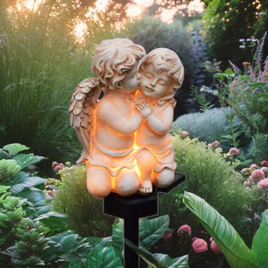 Resina <span class=keywords><strong>Angel</strong></span> Figure Solar Light Stake com LED High CRI 90 Estilo Europeu para Jardim Quintal e Decoração do Pátio - Product Image 1