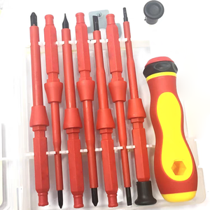 Cacciavite multifunzione 2 in 1 con tester di tensione e punta magnetica, un set di strumenti specializzato per elettricisti. - Product Image 6