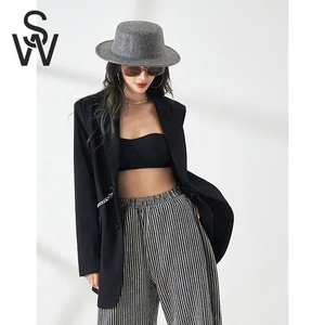 <span class=keywords><strong>Chaqueta</strong></span> de decoración de cadena informal de manga larga sobre <span class=keywords><strong>chaqueta</strong></span> de <span class=keywords><strong>mujer</strong></span> de oficina negra de gran tamaño - Product Image 5
