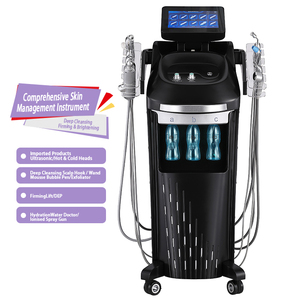 Equipo de Cuidado de la Piel 10 en 1 con Gancho Water Doctor para Exfoliación, Calmante para el Enrojecimiento, Activación de Colágeno y Reducción de Arrugas - Product Image 1