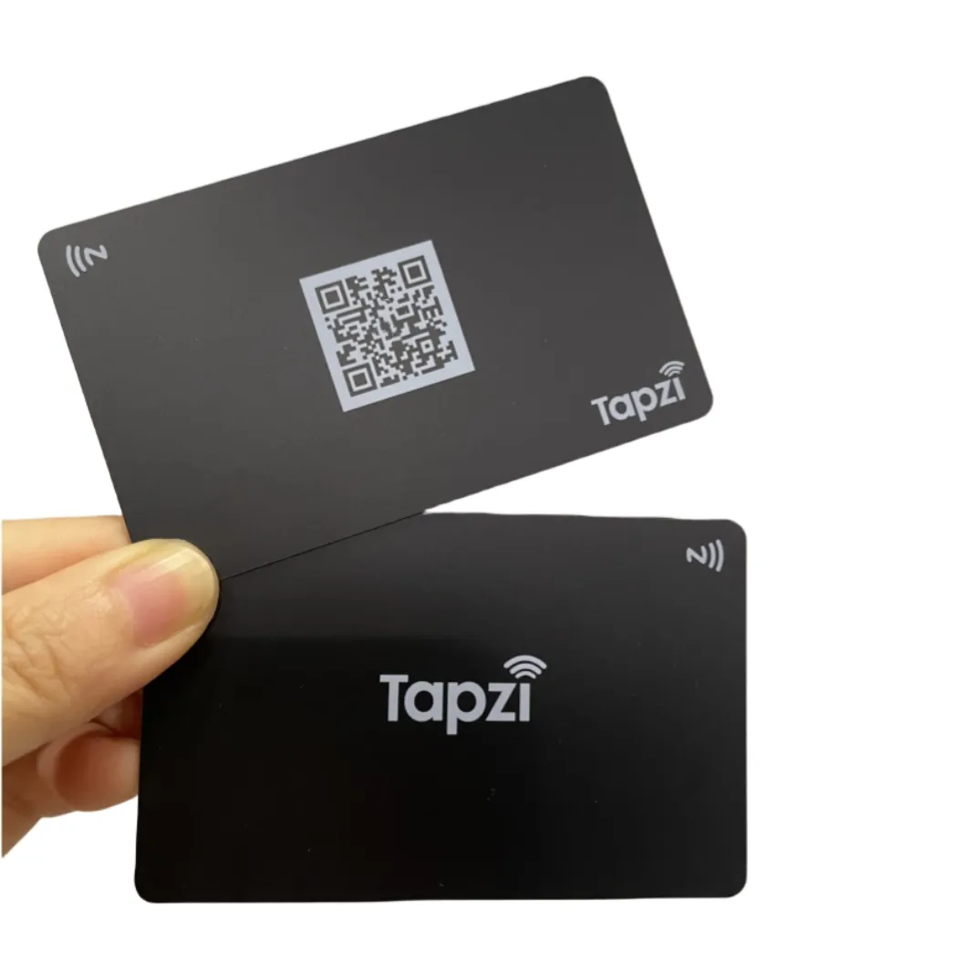 Benutzer definierte Full Black Matte NFC-Chip Smart Social Media Review Kunststoff Business Tap Card