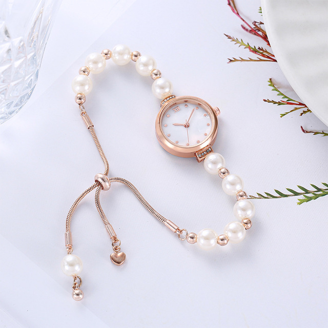 New Fashion Imitation Pearl Thin Belt Fritiri Round Women's Watch Free Adjustment Bracelet Watch Quartz Watch