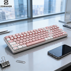 Teclado Mecánico ZORNHER ZH100 Strawberry Bunny, Color Rosa Crema, Interruptor Inalámbrico Tri-Modo, Silencioso, para Oficina - Product Image 3
