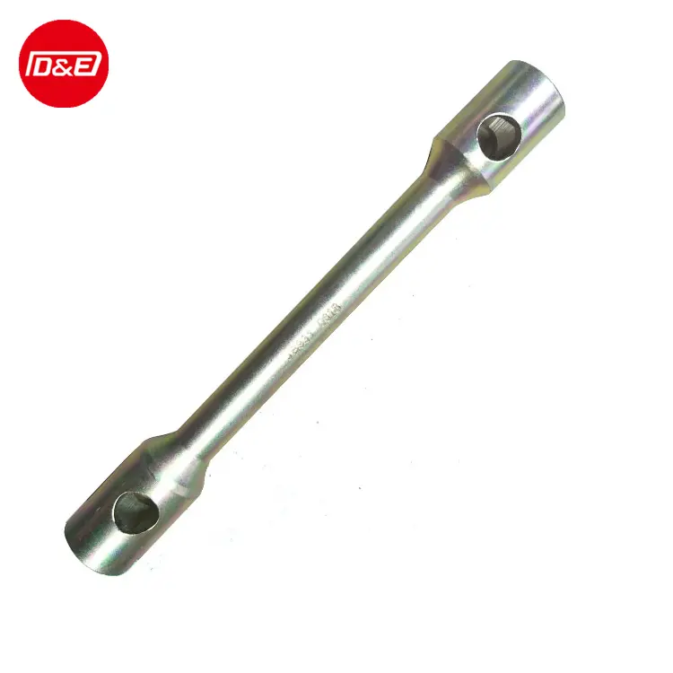 Các Loại Khác Nhau Wheel Nut Wrench Với Hai Toàn Bộ Ổ Cắm Cờ Lê Cờ Lê Cho Bánh Xe Tải